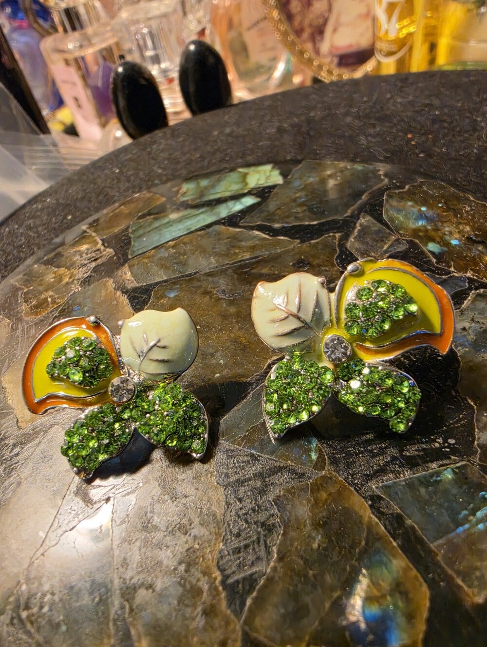 A Orginal Handwritten "Stuart" Pierced Earrings.